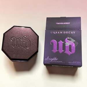 Urban Decay All Nighter Long Lasting Loose Setting Powder, Translucent